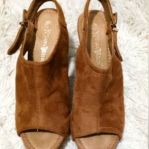 Nature Breeze Women's Brown Peep Toe Mules